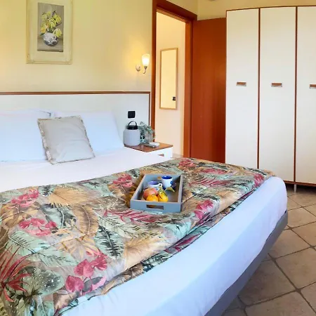 Holihome Vascello B26 * Торторето